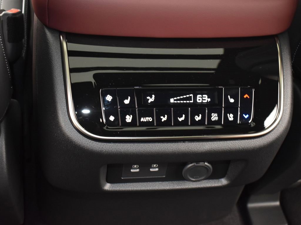 New 2026 INFINITI QX80 Autograph image 17