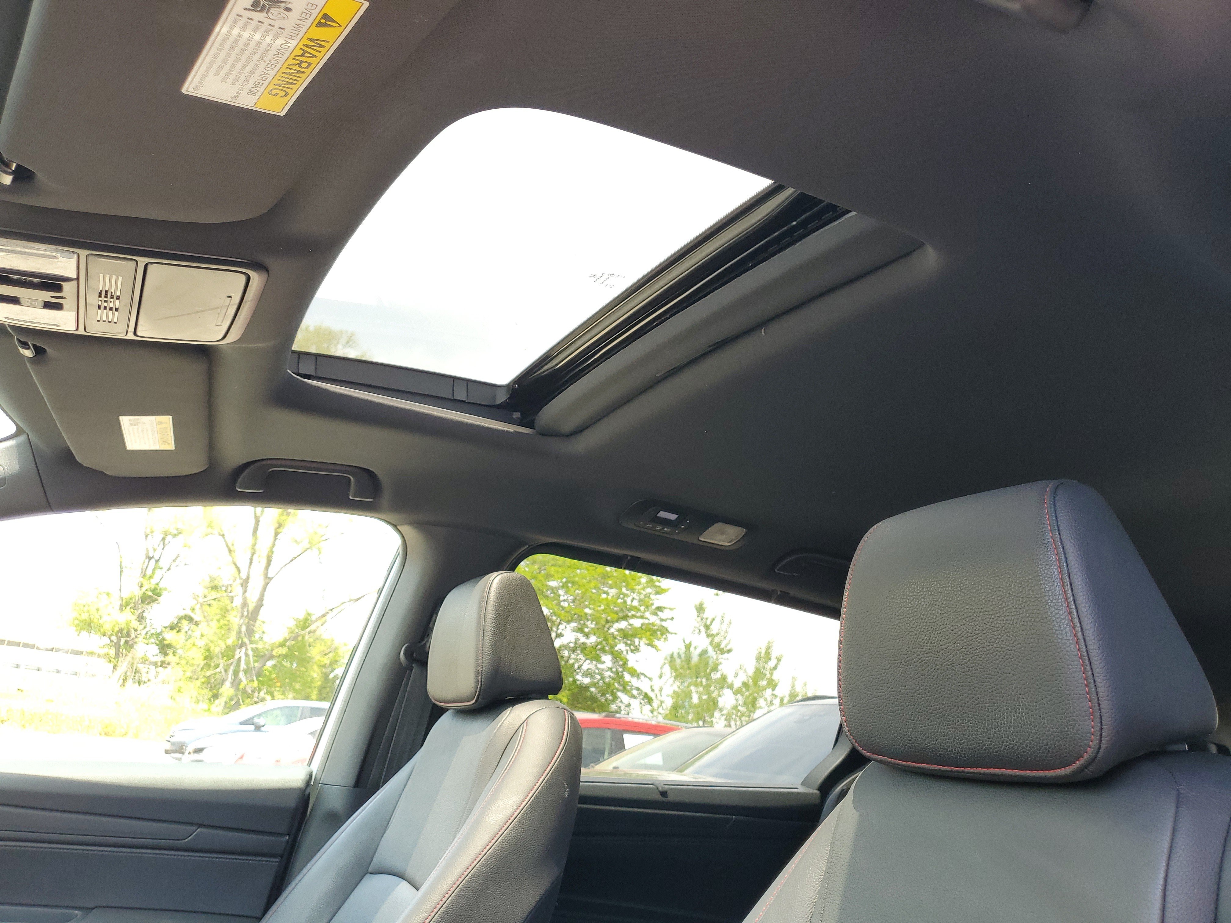 Certified 2023 Honda Odyssey Sport image 12