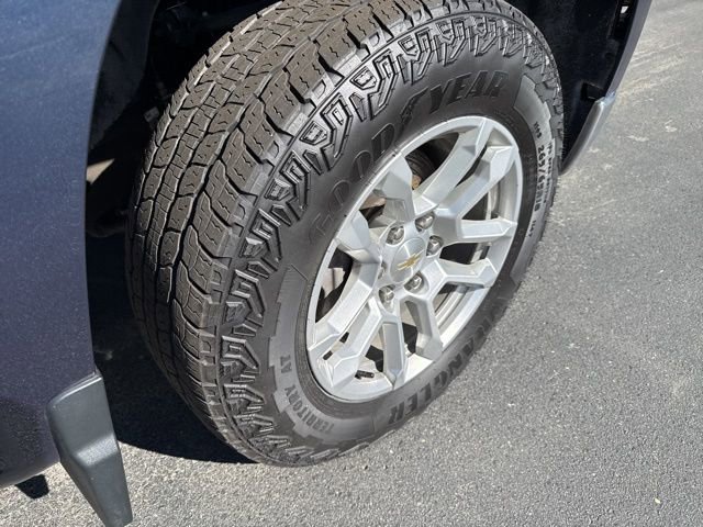 Used 2023 Chevrolet Silverado 1500 LT image 12