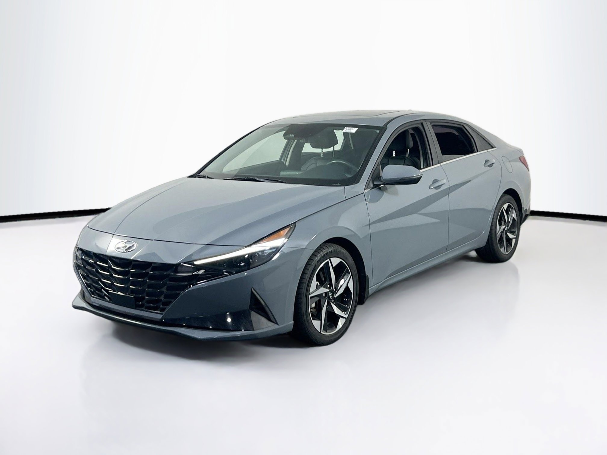 Used 2023 Hyundai Elantra Limited