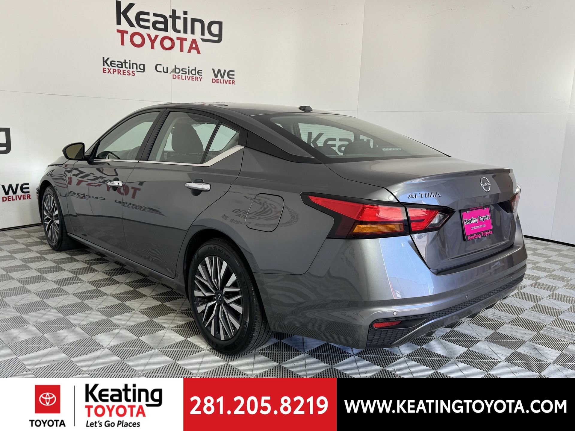 Used 2025 Nissan Altima 2.5 SV image 7