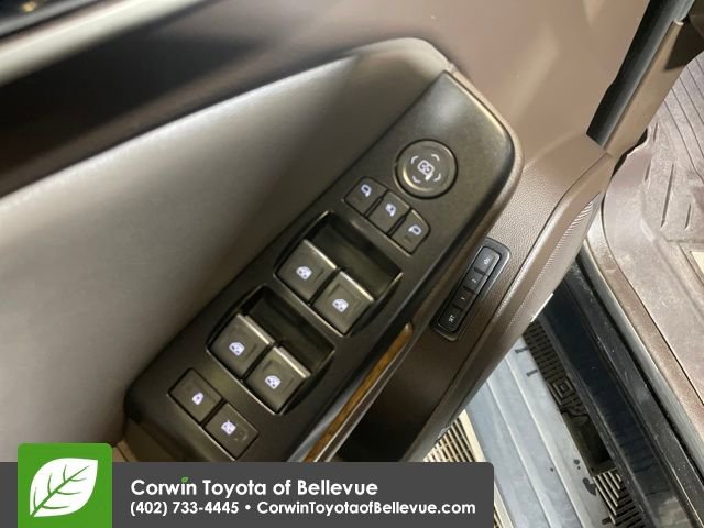 Used 2020 GMC Yukon Denali w/ Denali Ultimate Package image 11