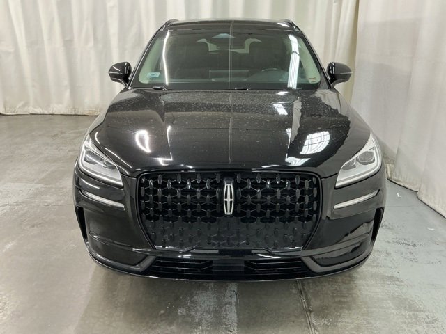 Used 2023 Lincoln Corsair Reserve w/ Equipment Group 201A image 8