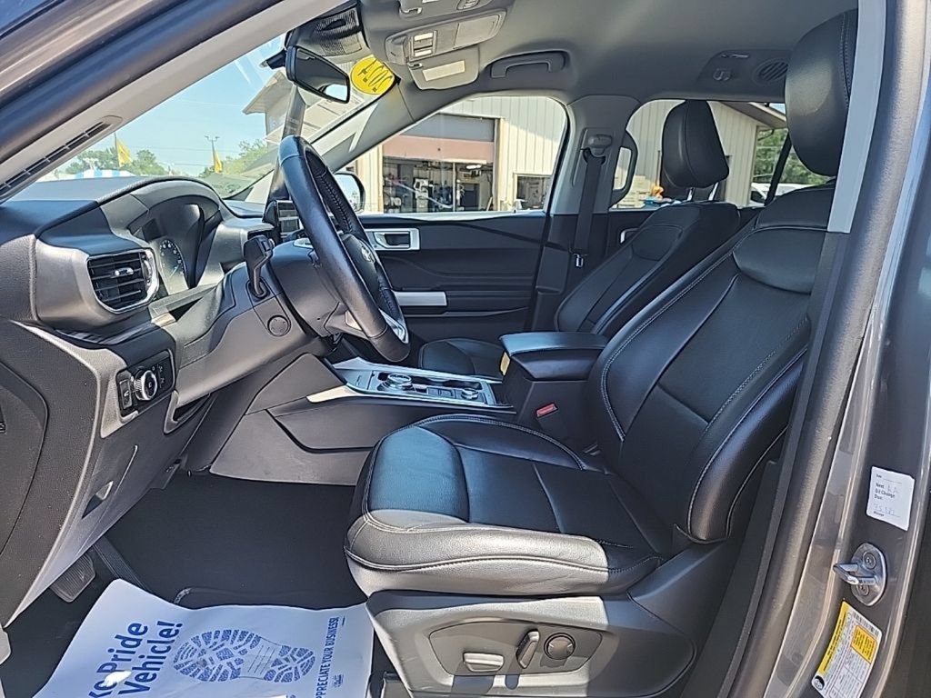 Certified 2024 Ford Explorer Limited AWD/4WD image 15