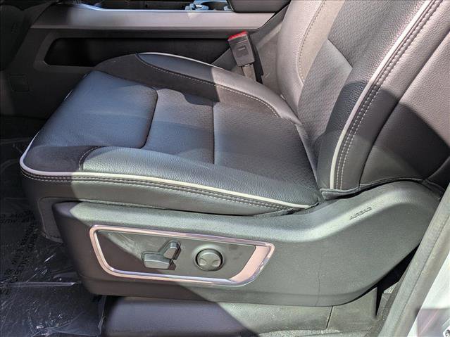 New 2026 RAM 1500 Laramie w/ Bed Utility Group image 4