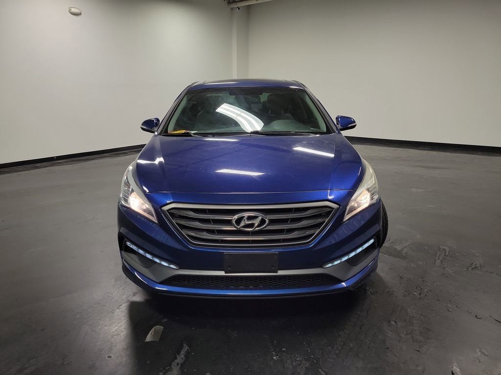 Used 2017 Hyundai Sonata Sport w/ Value Edition Package 02 image 2