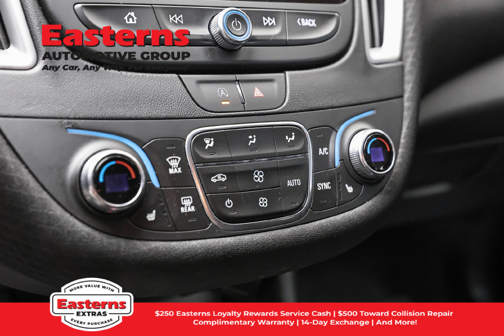 Used 2025 Chevrolet Malibu LT FWD image 21