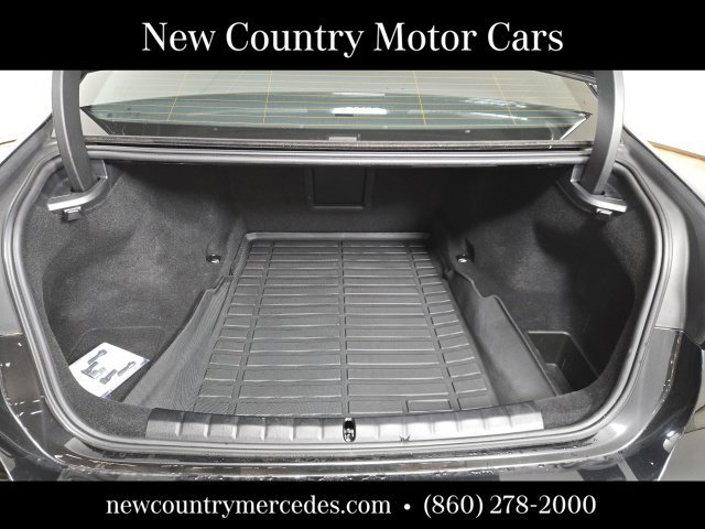 Used 2024 BMW 740i xDrive w/ M Sport Professional Package AWD/4WD image 9