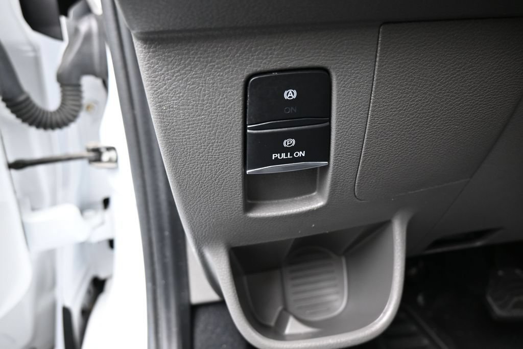 Used 2024 Ford Transit 350 XLT RWD image 13
