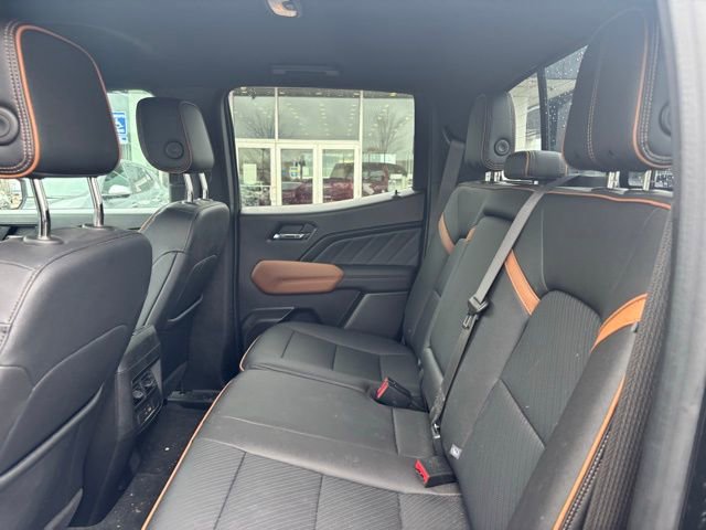 Used 2023 GMC Canyon AT4 w/ AT4 Premium Package image 9