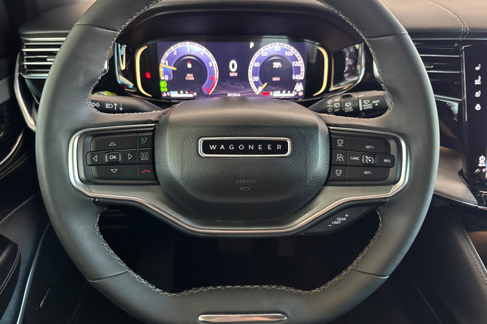 Certified 2023 Jeep Wagoneer Series II AWD/4WD image 22