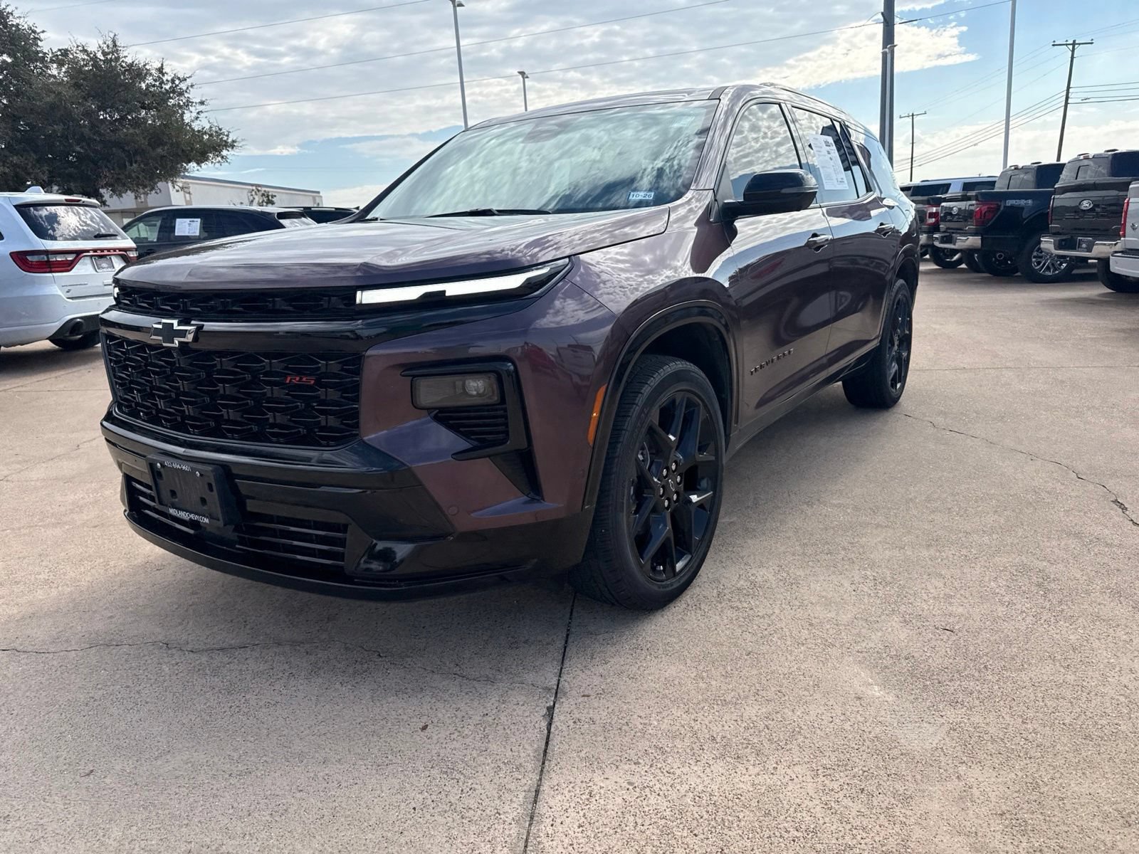 Used 2024 Chevrolet Traverse RS FWD video 3