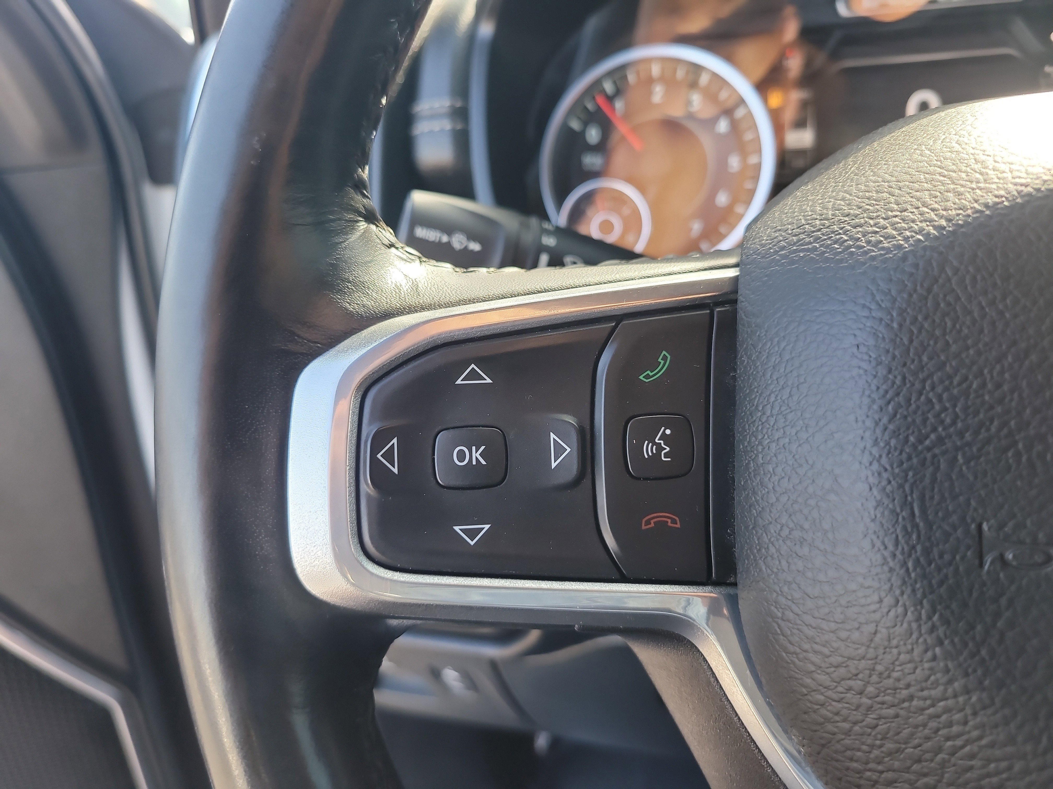 Used 2022 RAM 1500 Laramie w/ Sport Appearance Package image 27