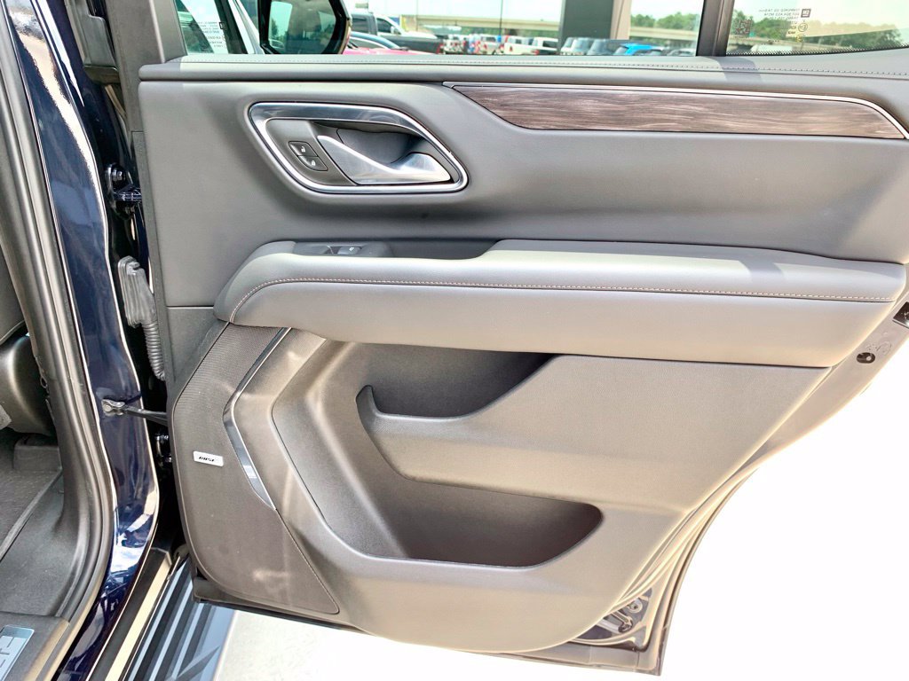 Used 2024 Chevrolet Tahoe LT RWD image 24