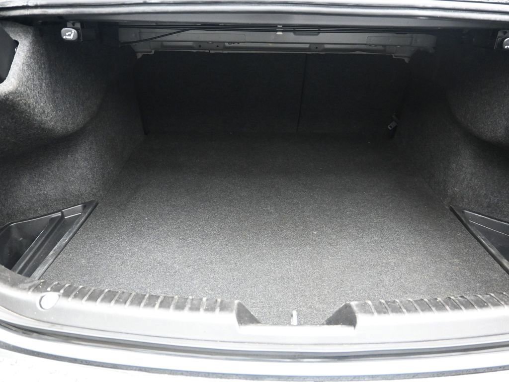 Used 2020 MAZDA MAZDA6 Touring image 16