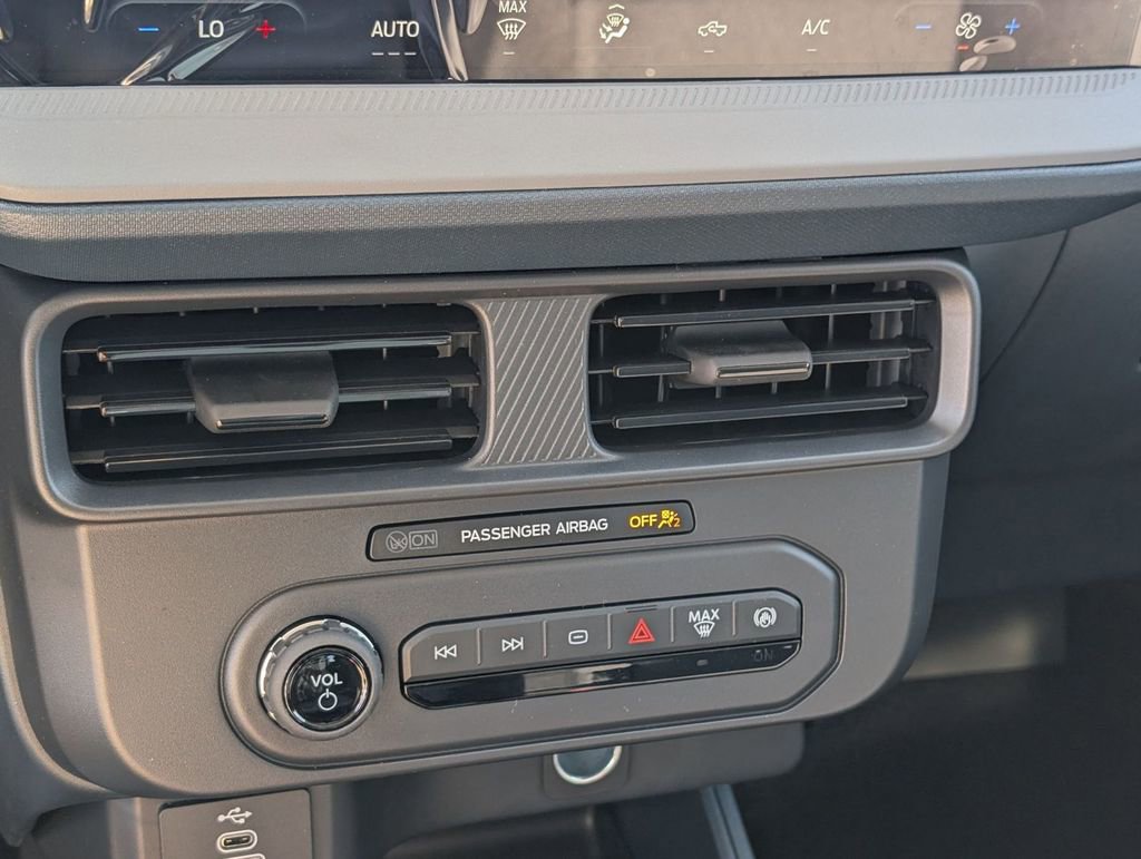 New 2026 Ford Maverick XL w/ Equipment Group 101A image 36