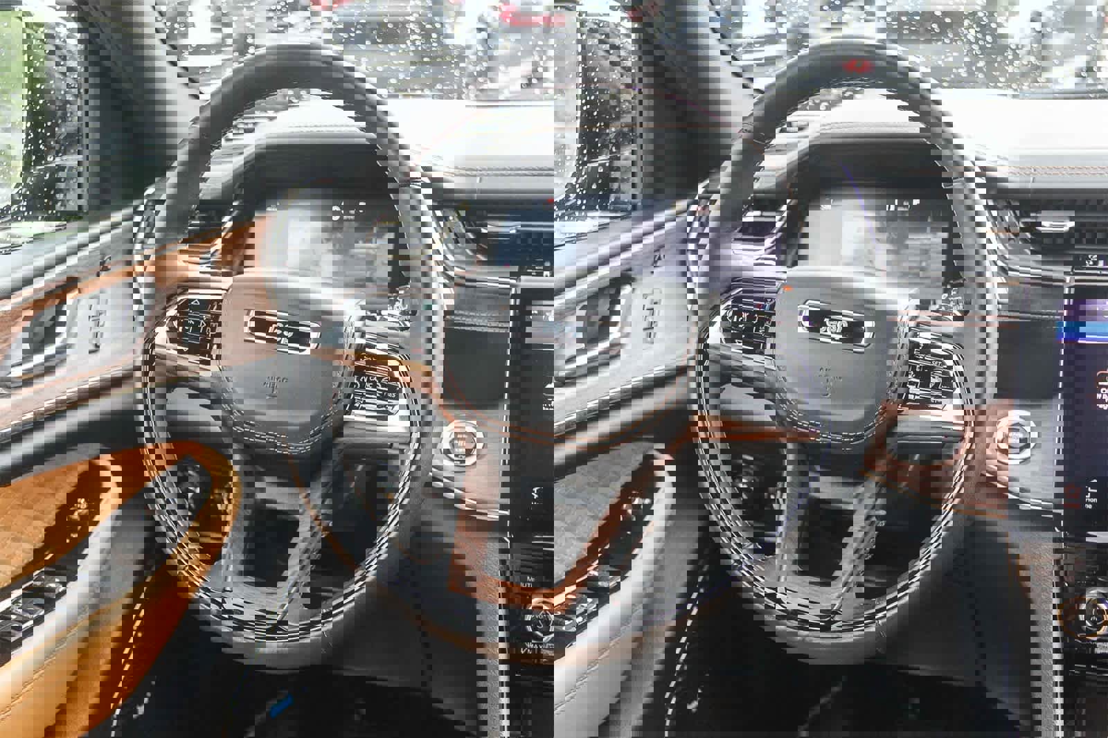 Used 2021 Jeep Grand Cherokee L Summit w/ Advanced Protech Group IV image 15