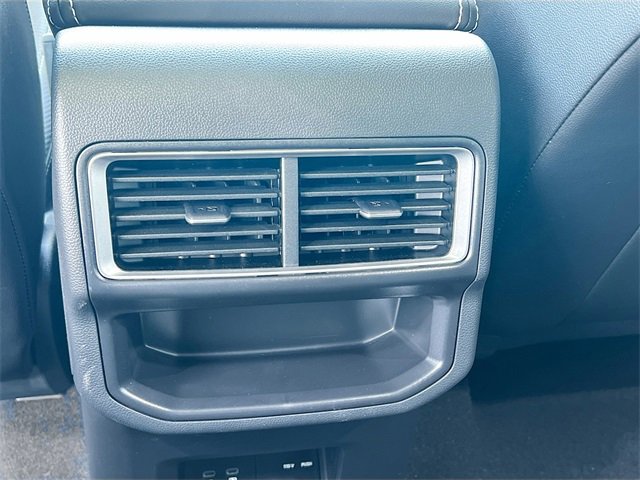 New 2024 Volkswagen Atlas Cross Sport SE image 24