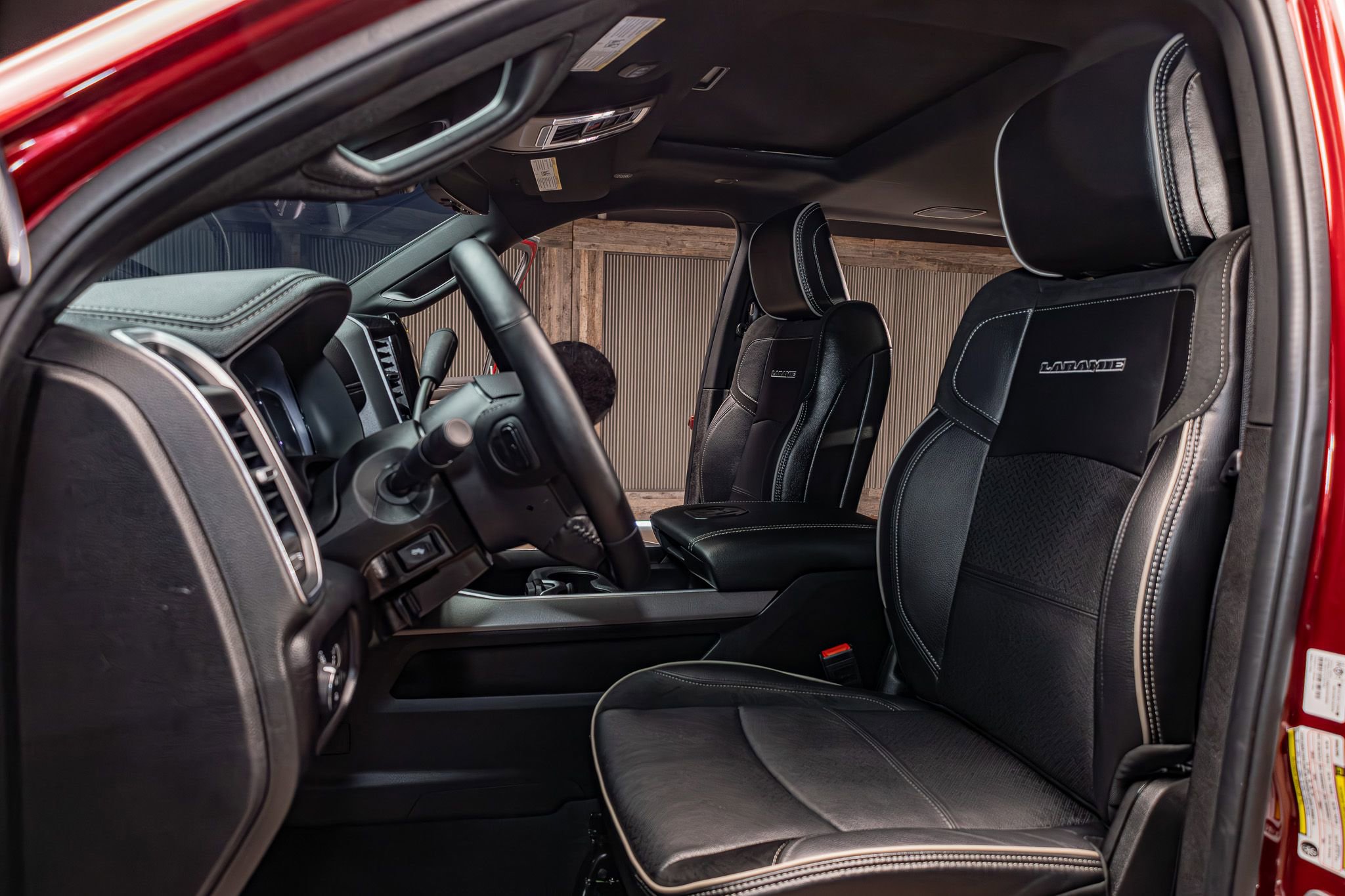 Used 2024 RAM 2500 Laramie w/ Night Edition image 20