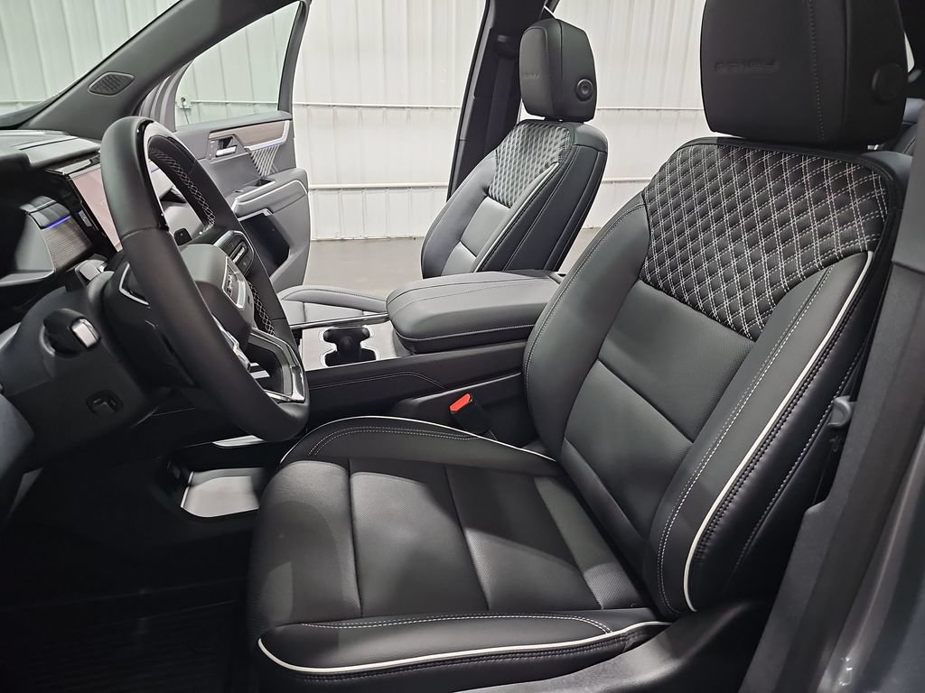 New 2027 GMC Acadia Denali w/ LPO, Floor Liner Package AWD/4WD image 17