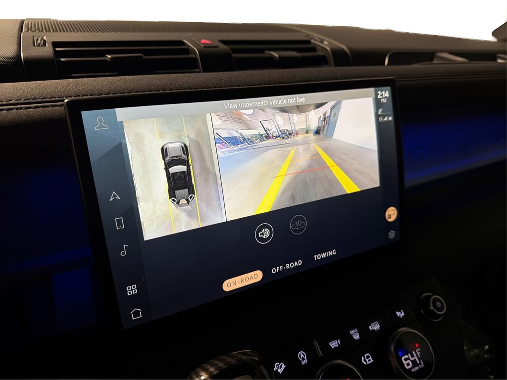 Used 2022 Land Rover Defender 110 SE image 24