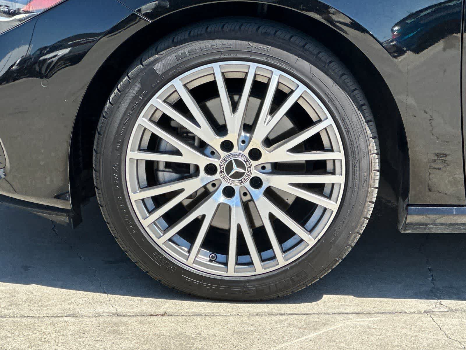 Used 2025 Mercedes-Benz CLA 250 image 25
