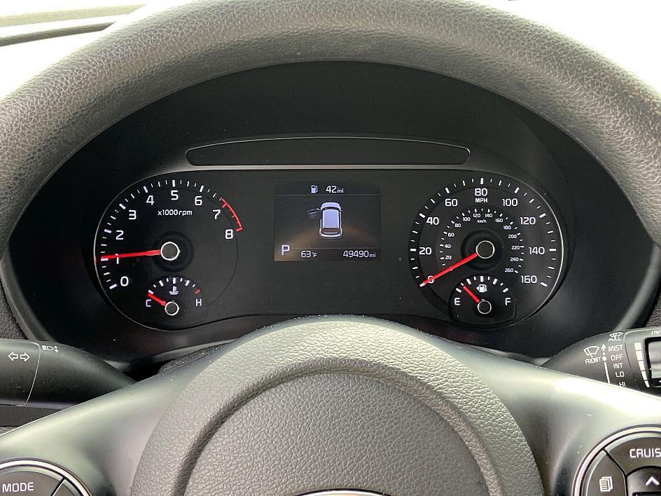 Used 2021 Kia Soul LX image 11