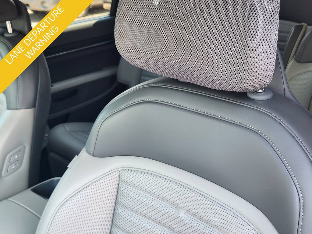 Certified 2024 Kia EV9 Land AWD/4WD image 11