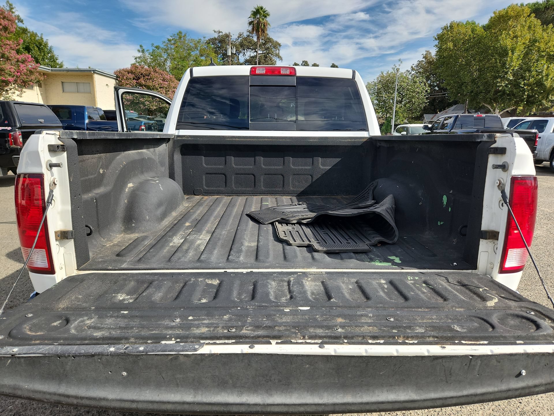 Used 2017 RAM 1500 Big Horn AWD/4WD image 19