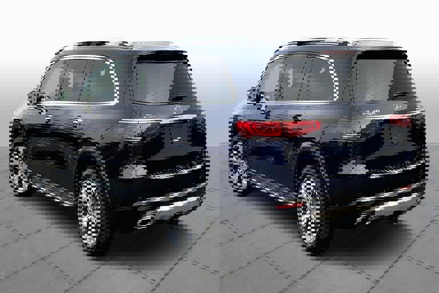 Used 2021 Mercedes-Benz GLS 450 4MATIC image 12