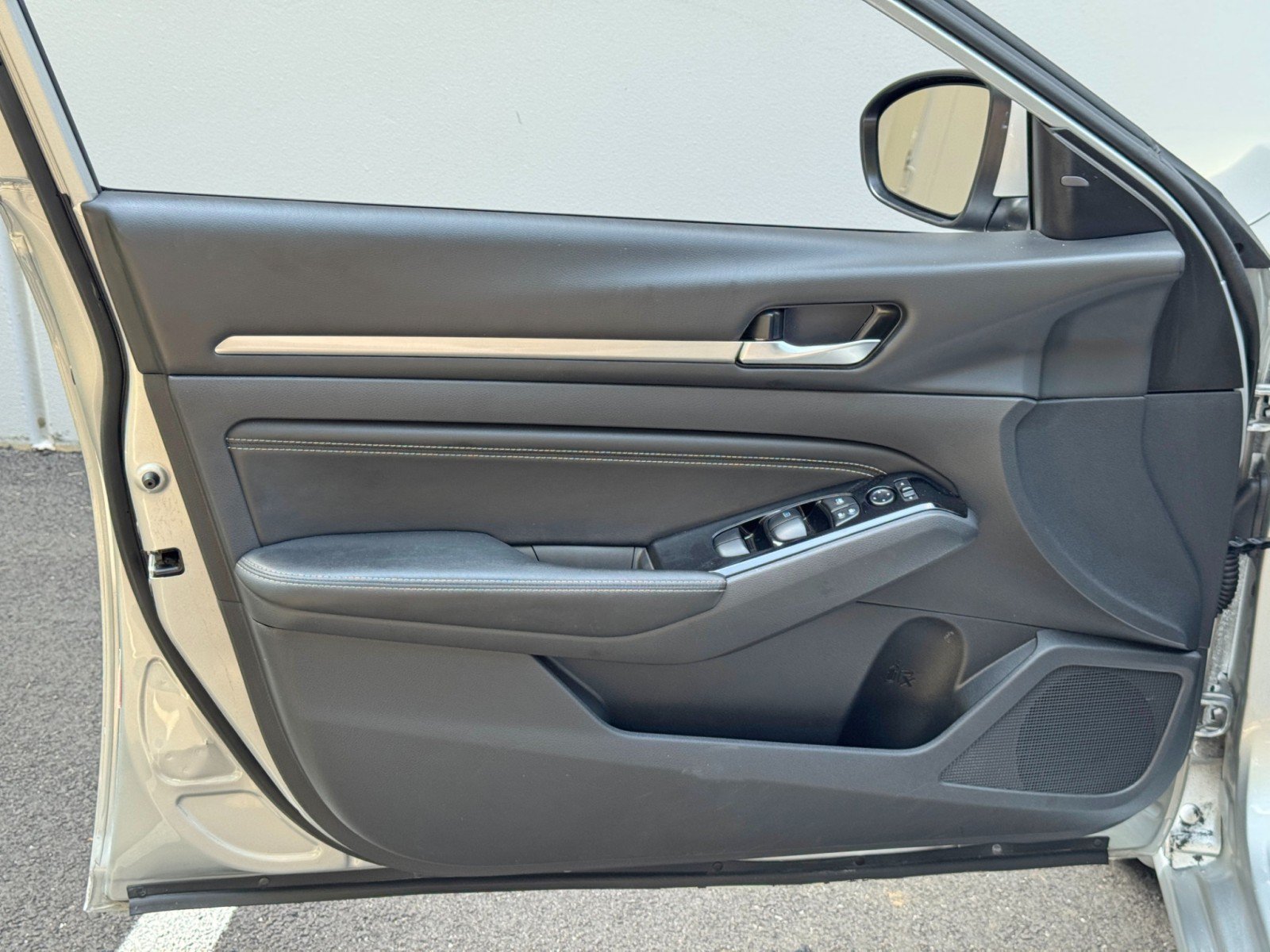 Used 2021 Nissan Altima 2.5 SV FWD image 35