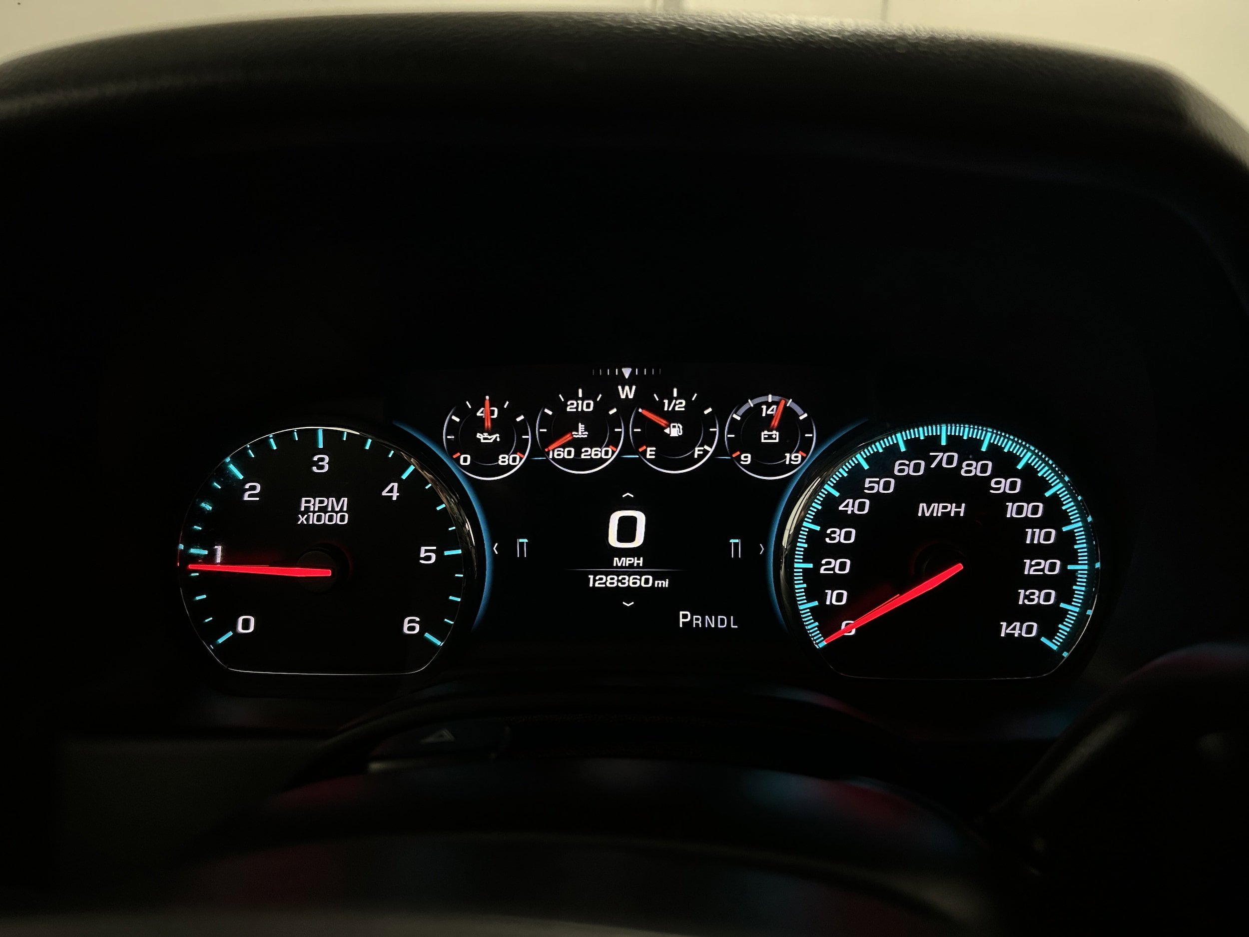 Used 2017 GMC Yukon XL Denali w/ Open Road Package AWD/4WD image 16