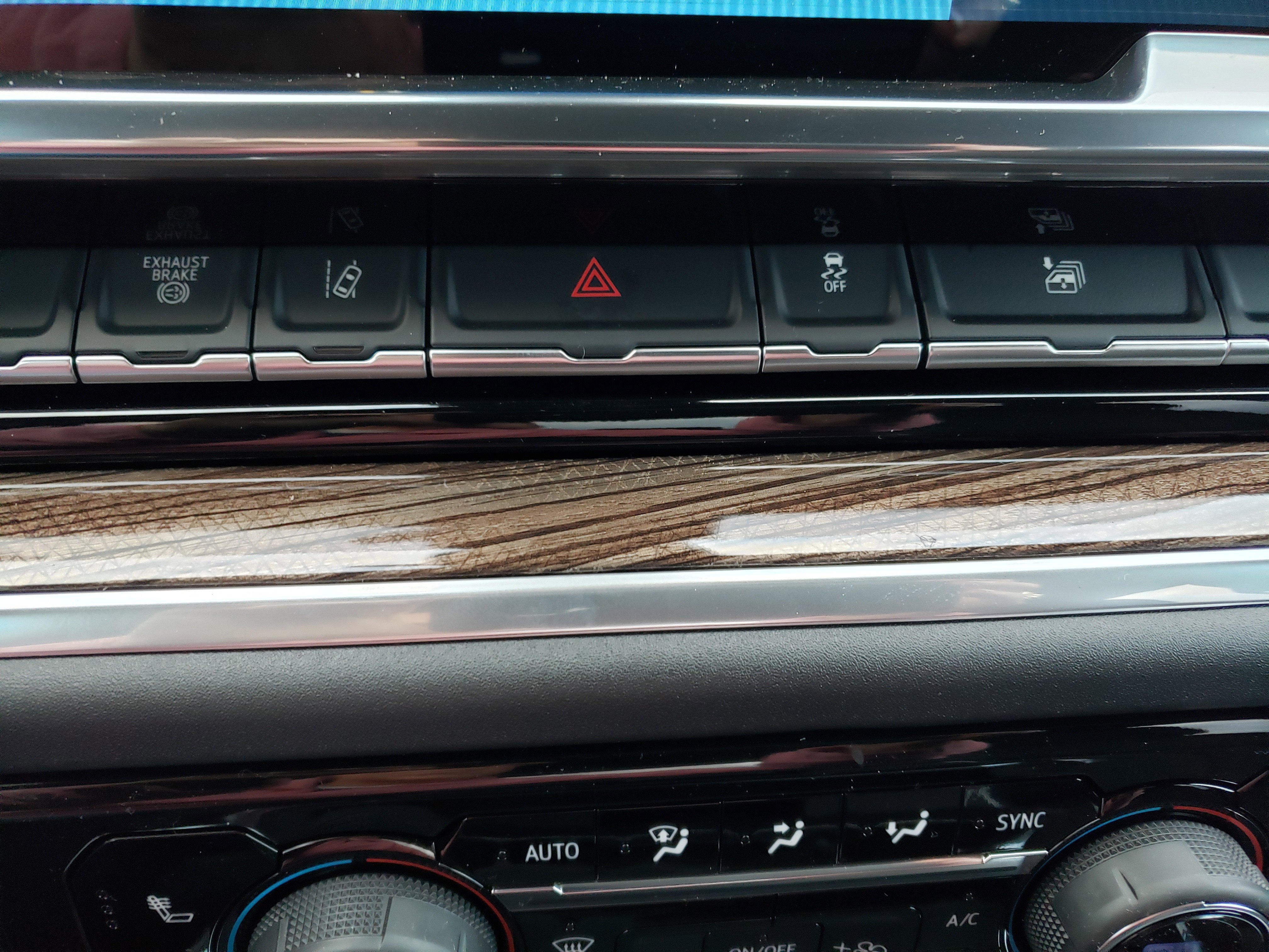 New 2026 Chevrolet Silverado 3500 LT image 22