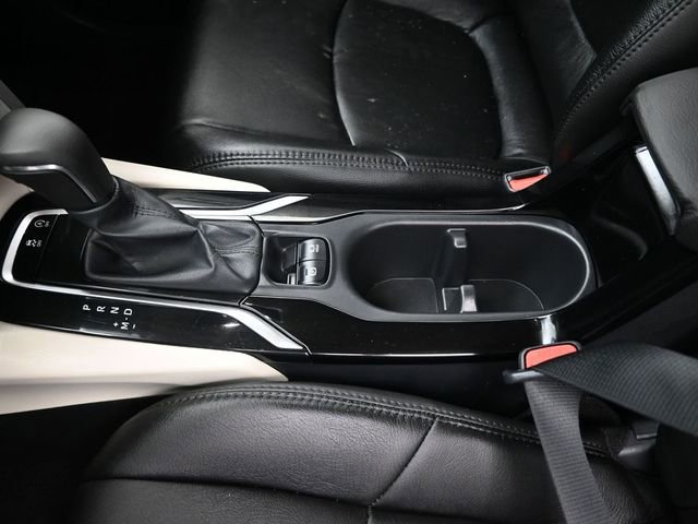 Used 2024 Toyota Corolla Cross XLE w/ Convenience Package image 21