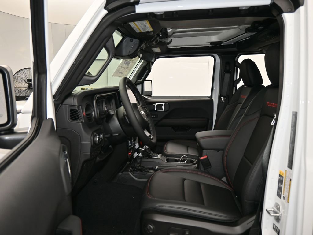 New 2026 Jeep Gladiator Rubicon w/ Steel Power Dome Hood Package AWD/4WD image 11