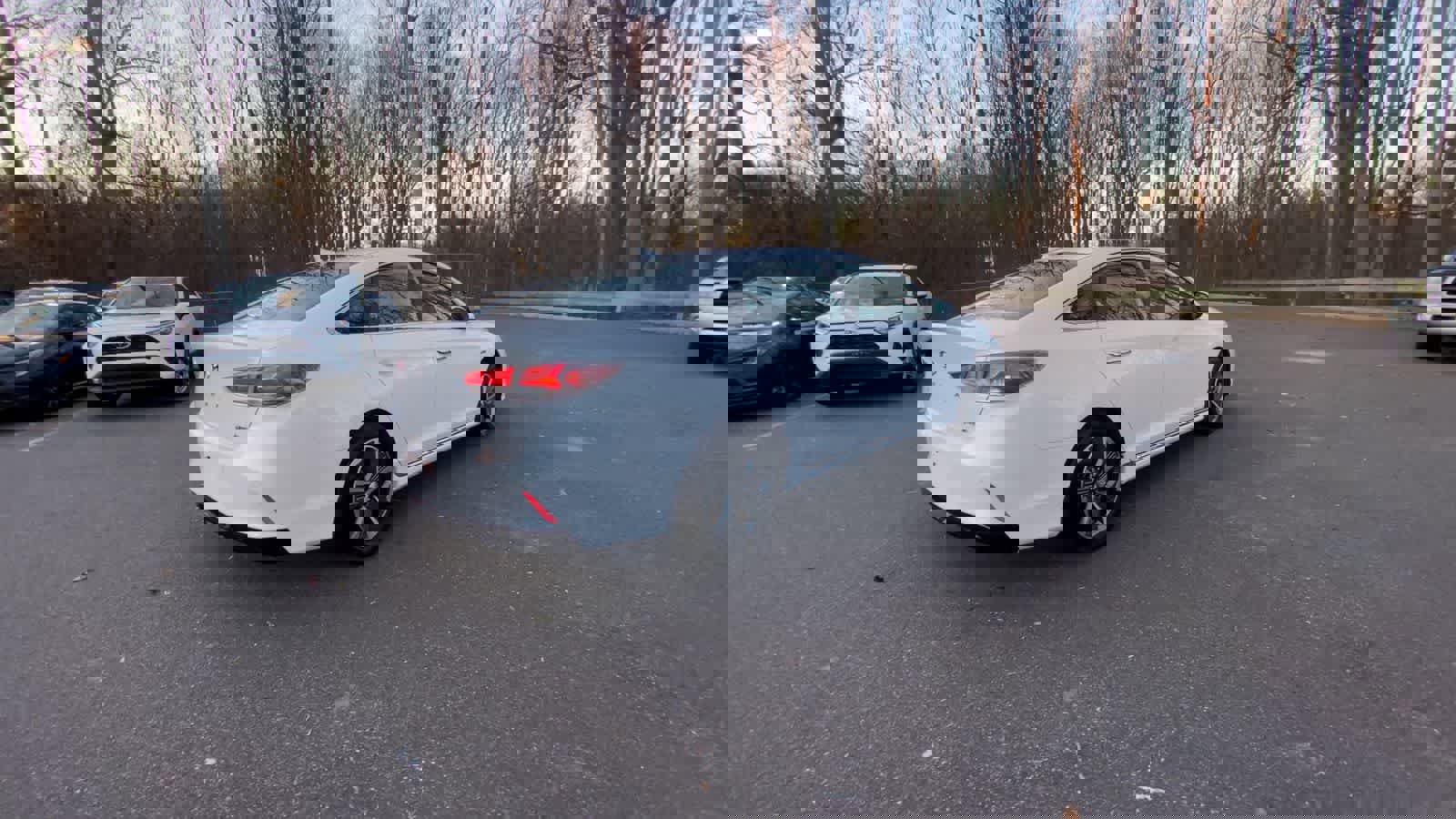 Used 2019 Hyundai Sonata Limited image 16