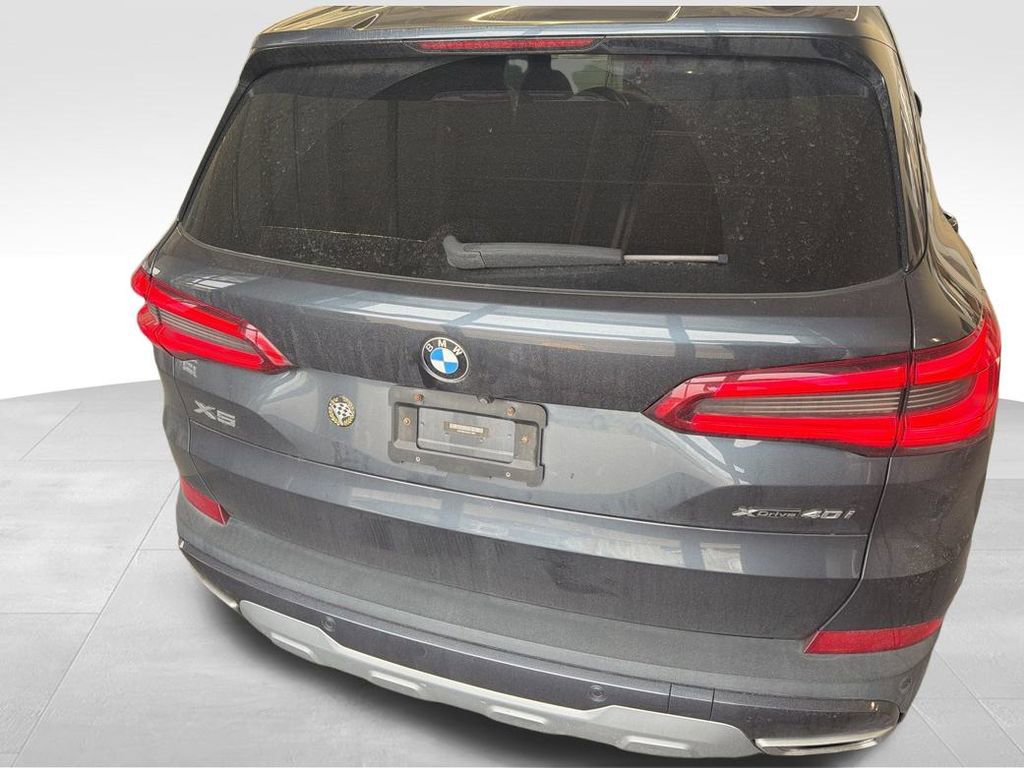 Used 2019 BMW X5 xDrive40i w/ Premium Package 2 image 5