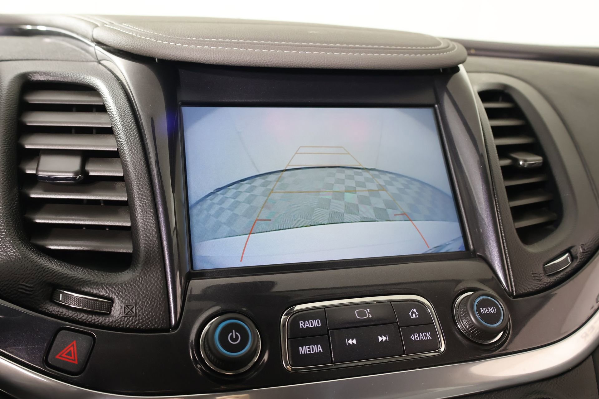 Used 2019 Chevrolet Impala LT w/ LT Convenience Package FWD image 6