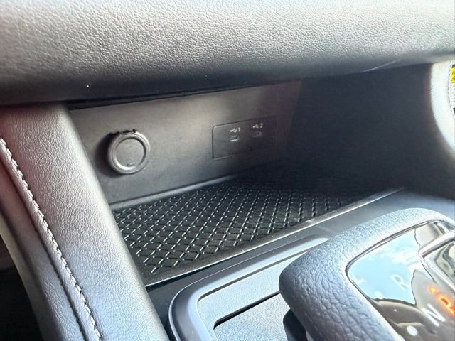 Certified 2026 Nissan Pathfinder S FWD image 50