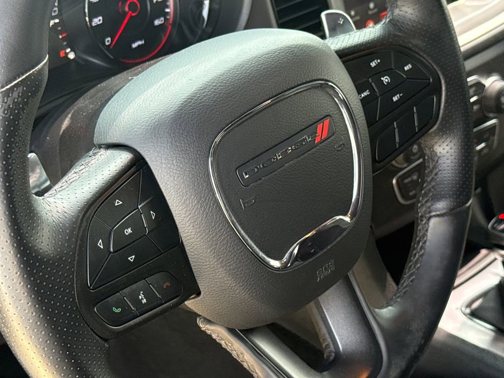 Used 2022 Dodge Charger R/T w/ Blacktop Package RWD image 29