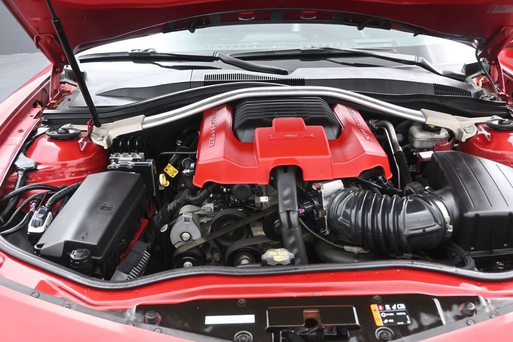 Used 2014 Chevrolet Camaro ZL1 RWD image 13