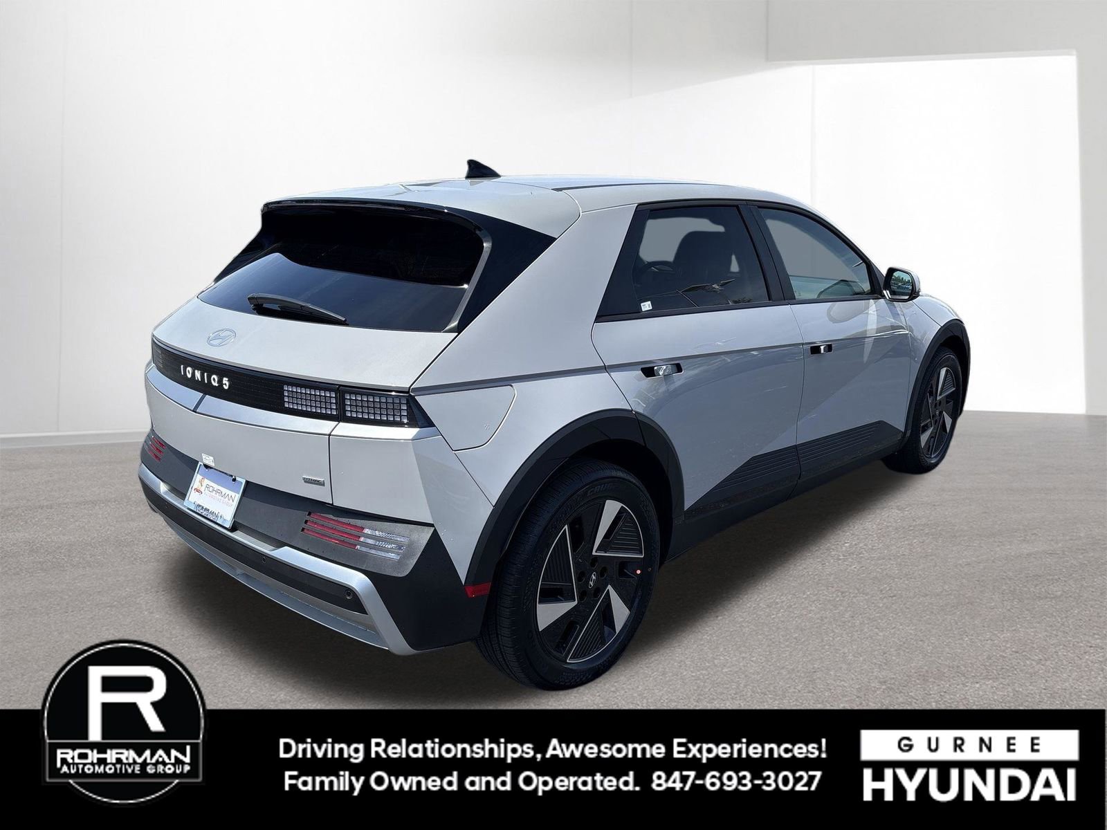 New 2026 Hyundai Ioniq 5 SE AWD/4WD image 10