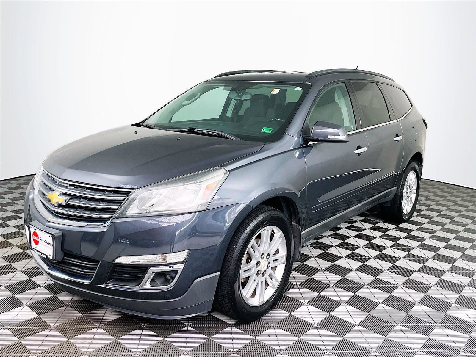 Used 2014 Chevrolet Traverse LT w/ All-Star Edition image 3