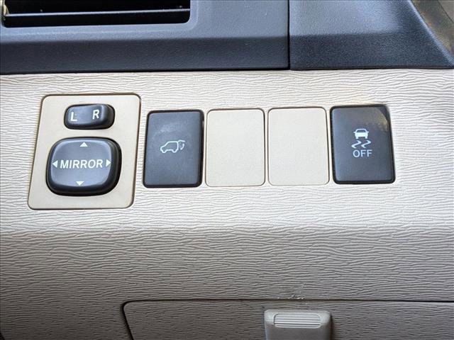 Used 2010 Toyota Venza AWD image 11