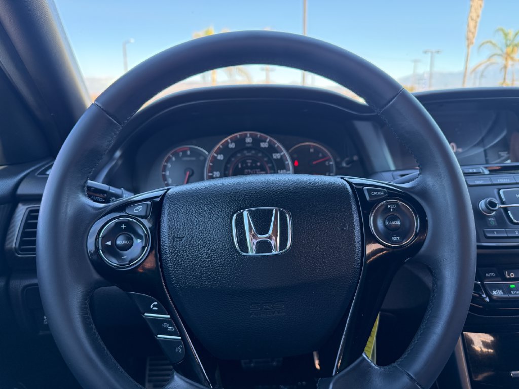 Used 2016 Honda Accord Sport image 16