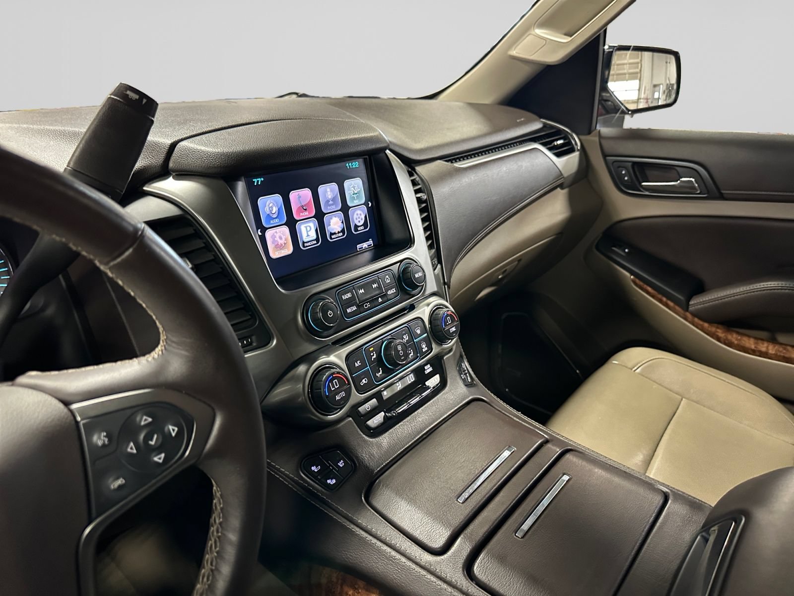 Used 2015 Chevrolet Tahoe LTZ AWD/4WD image 19