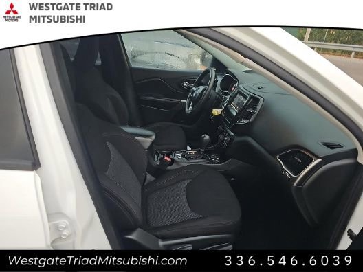 Used 2020 Jeep Cherokee Latitude image 10