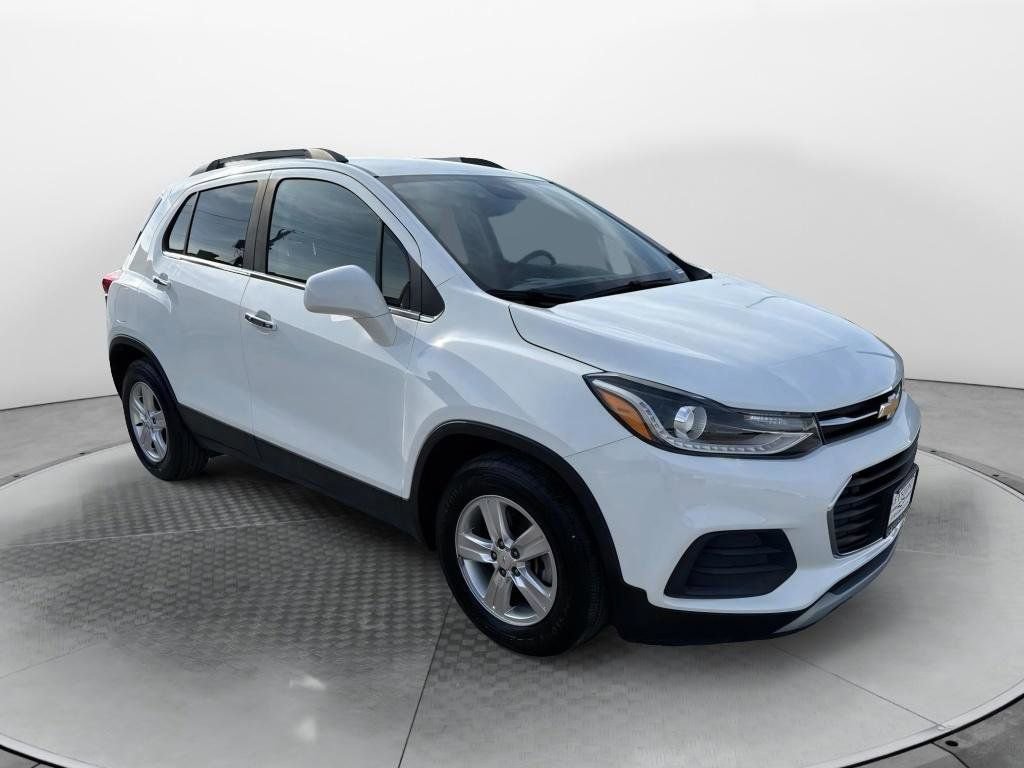 Used 2020 Chevrolet Trax LT w/ LT Convenience Package