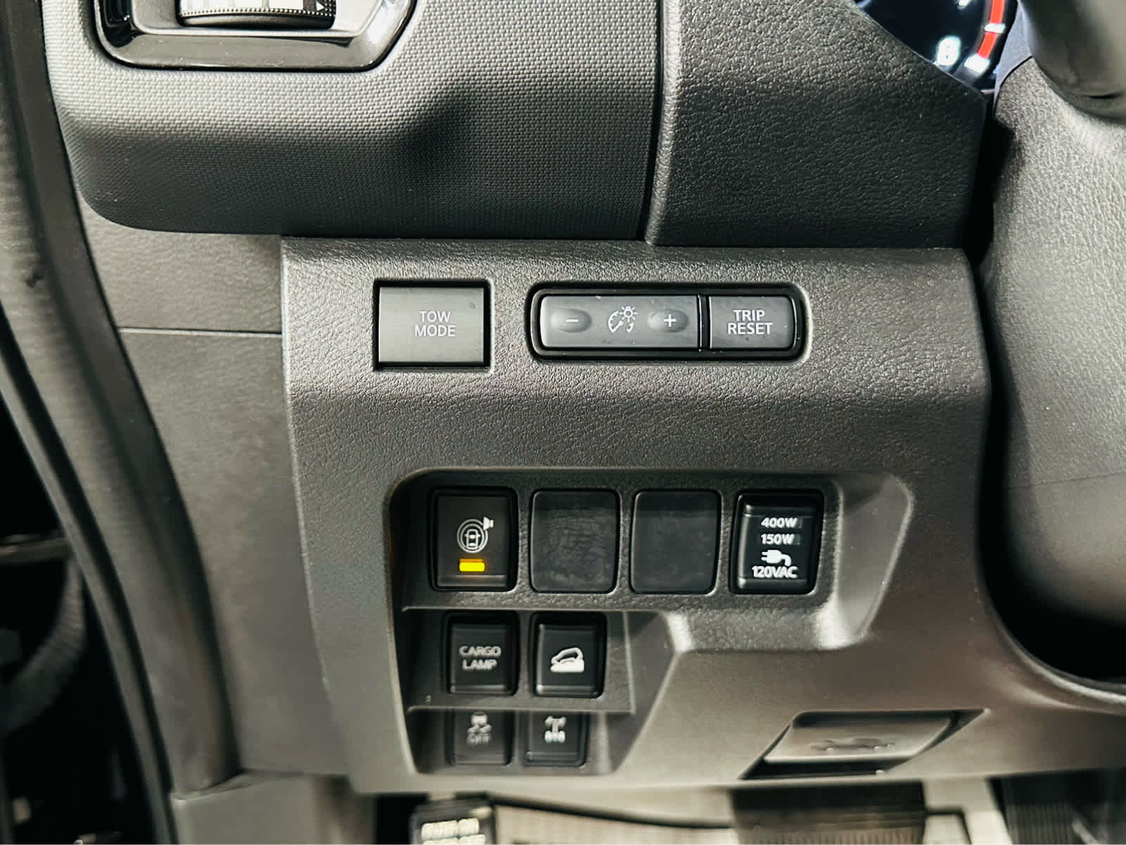 Used 2023 Nissan Frontier PRO-4X w/ Pro Convenience Package image 12