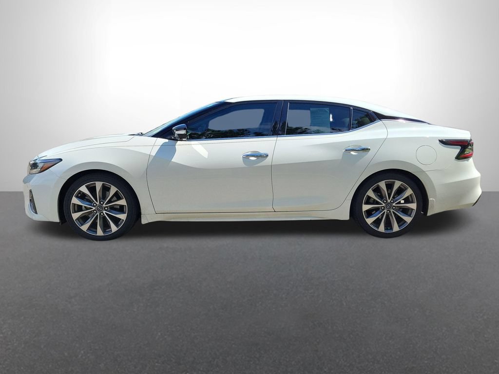 Used 2023 Nissan Maxima Platinum w/ Sport Mat Group FWD image 2